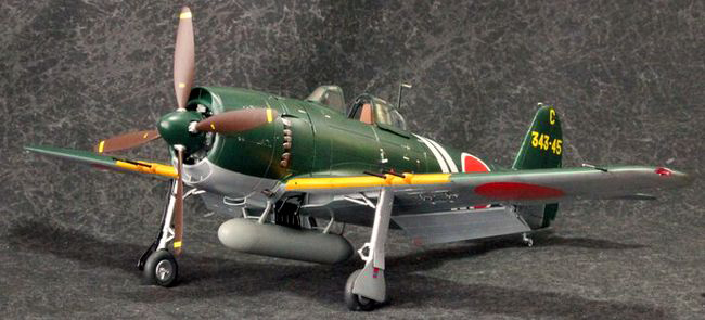 モデルファクトリーハイギヤード在籍モデラー辰井康泰の作品例。飛行機モデルが得意。