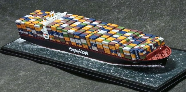 1/700コンテナ船『コロンボ エキスプレス』：完成写真【2022年】