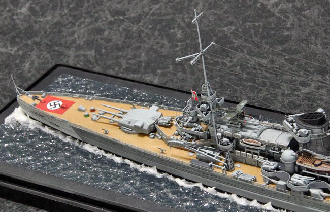 模型誌作例76】1/700巡洋戦艦「シャルンホルスト」 – 艦船模型製作代行