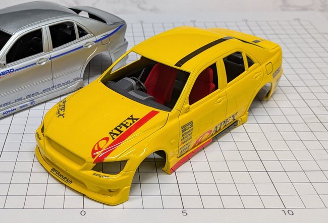 フジミ1/24「A'PEX D1 アルテッツァ」その2（内装とシャシー